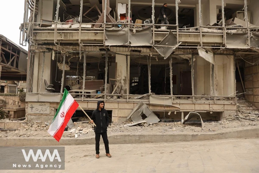iran-tan-cong-mien-bac-iraq-ong-trump-that-vong-voi-anh-nhan-iran-da-qua-muon-de-dam-phan.jpg