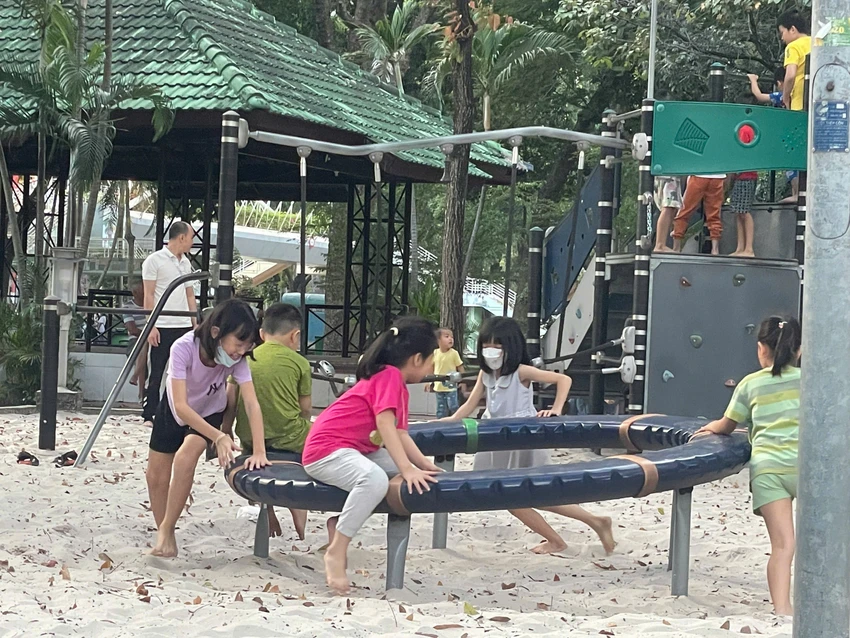 cong vien.jpg