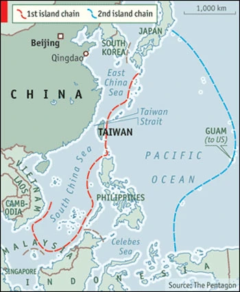 Mỹ có thể tăng cường sự hiện diện quân sự tại"Chuỗi đảo thứ nhất" (đường đỏ) để kiềm chế Hải quân Trung Quốc. Đồ họa:Pentagon chuoi-dao-thu-nhat.jpg