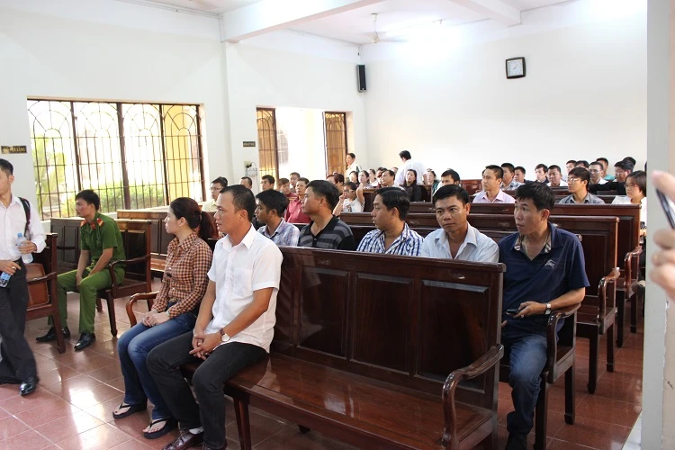 Vụ CSGT trạm Suối Tre bắn chết thượng cấp: Trả hồ sơ để điều tra bổ sung ảnh 11 Vụ CSGT trạm Suối Tre bắn chết thượng cấp: Trả hồ sơ để điều tra bổ sung ảnh 11
