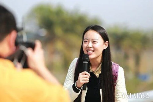 Trong con mắt của đồng nghiệp, Qiu là một nhân viên tận tâm với công việc và nhiều hoài bão. Ảnh:Sina. mc-6933-1418445536.jpg