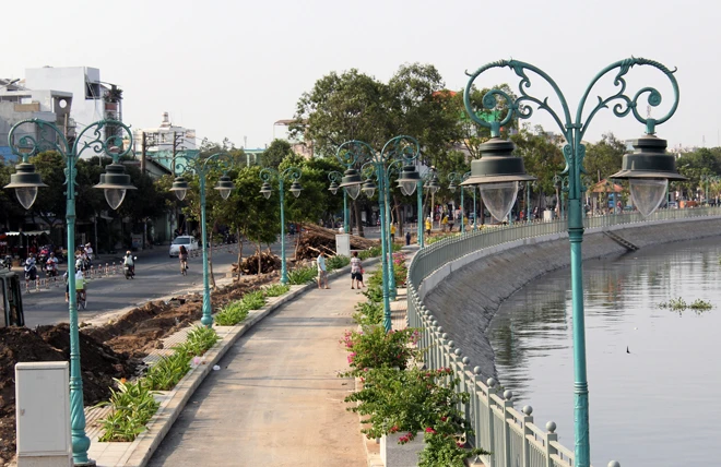 Kênh ô nhiễm nhất TP HCM sắp được cải tạo xong ảnh 4 Kênh ô nhiễm nhất TP HCM sắp được cải tạo xong ảnh 4