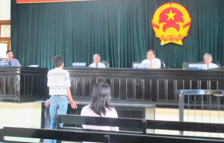Hủy cuộc đấu giá giả do chi cục trưởng THADS dàn xếp để trục lợi ảnh 1 Hủy cuộc đấu giá giả do chi cục trưởng THADS dàn xếp để trục lợi ảnh 1