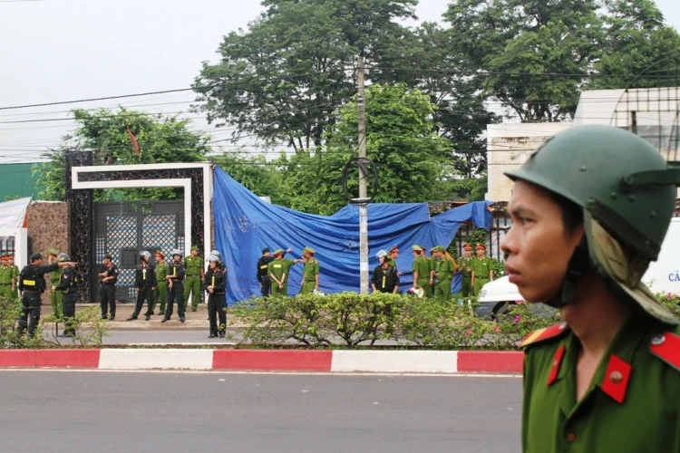 Kết thúc thực nghiệm hiện trường thảm sát Bình Phước ảnh 15 Kết thúc thực nghiệm hiện trường thảm sát Bình Phước ảnh 15
