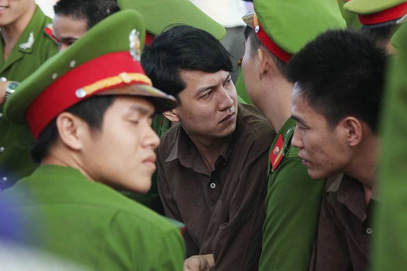 Xử vụ thảm sát Bình Phước: Dương, Tiến lãnh án tử, Thoại 16 năm tù ảnh 3