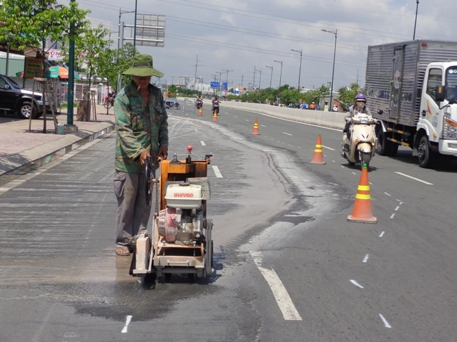 Chuyên gia phân tích những vết nứt 'lạ' trên đường Phạm Văn Đồng ảnh 4 Chuyên gia phân tích những vết nứt 'lạ' trên đường Phạm Văn Đồng ảnh 4