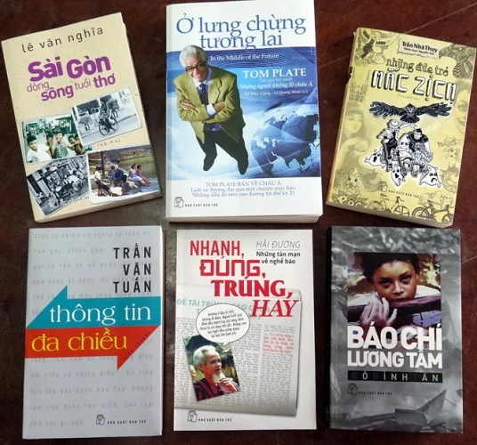 Nhà báo viết gì về nghề báo? ảnh 1 Nhà báo viết gì về nghề báo? ảnh 1