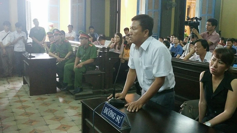 Thảm sát Bình Phước: 'Đọc bản án, không thể tha thứ cho một bị cáo nào' ảnh 9