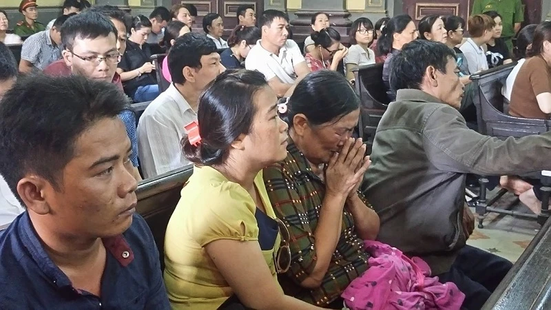Thảm sát Bình Phước: 'Đọc bản án, không thể tha thứ cho một bị cáo nào' ảnh 12