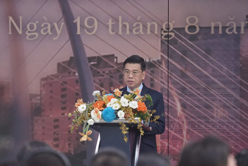 NGUYỄN VĂN DŨNG - PCT TPHCM .jpg