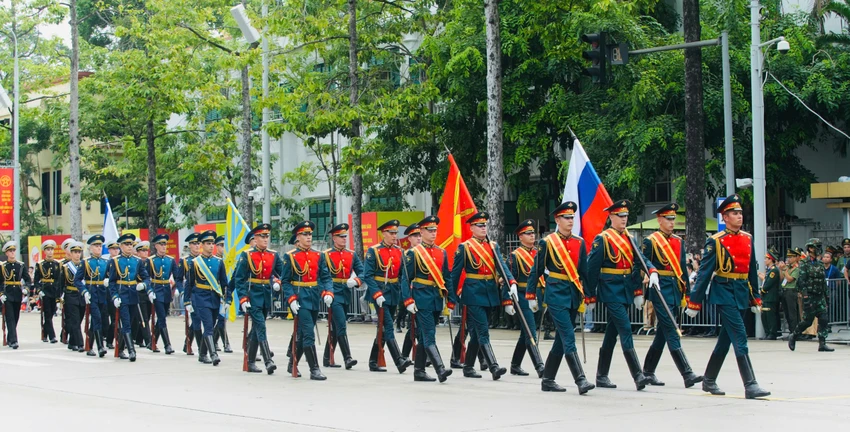 quan doi Nga.jpg