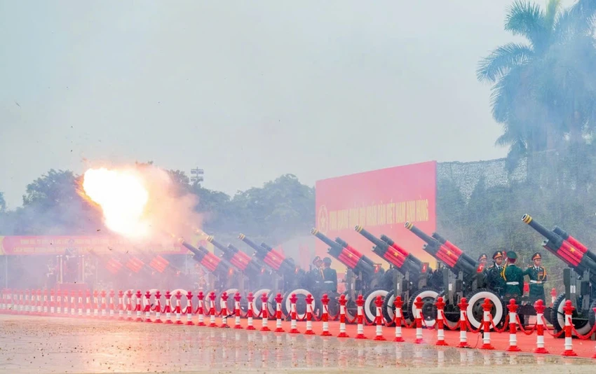 PHAO LE.jpg