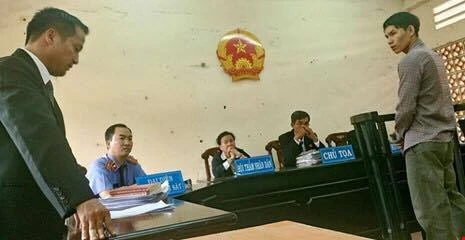 Hiếp dâm trẻ em hay chỉ trộm gà? ảnh 1 Hiếp dâm trẻ em hay chỉ trộm gà? ảnh 1