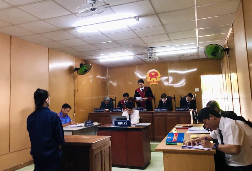 tu-ngoc-nga-4897.jpg