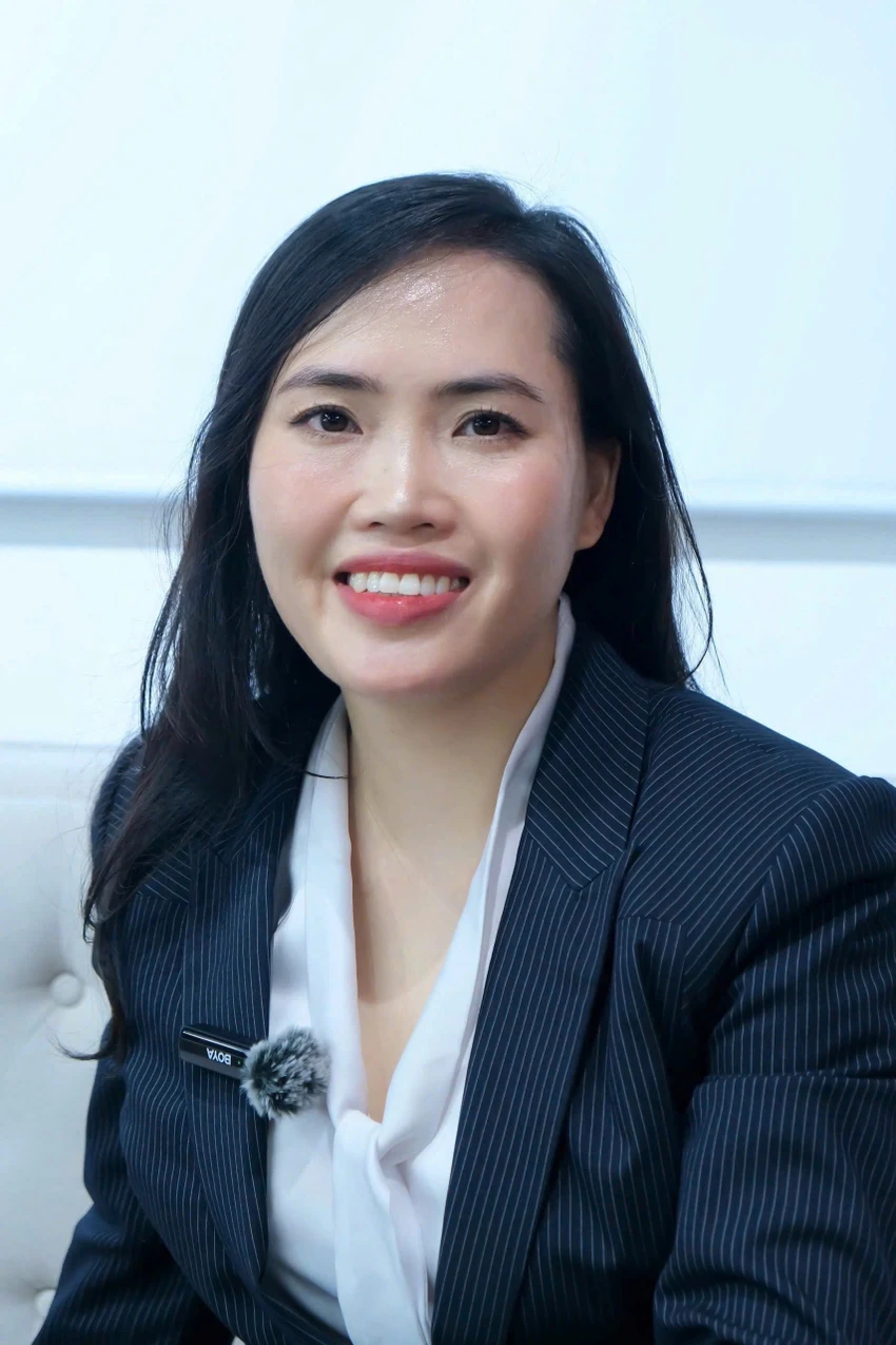 luat-su-phung-thi-huyen.jpg