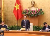 Phó Thủ tướng: Rút giấy phép nhà thuốc nâng giá khẩu trang