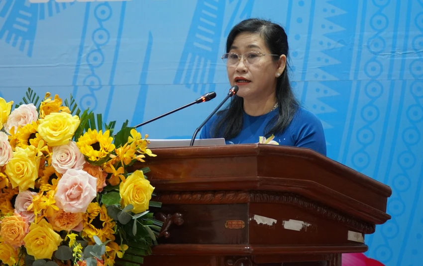 Chu-tich-HĐND-Tien-Giang.JPG