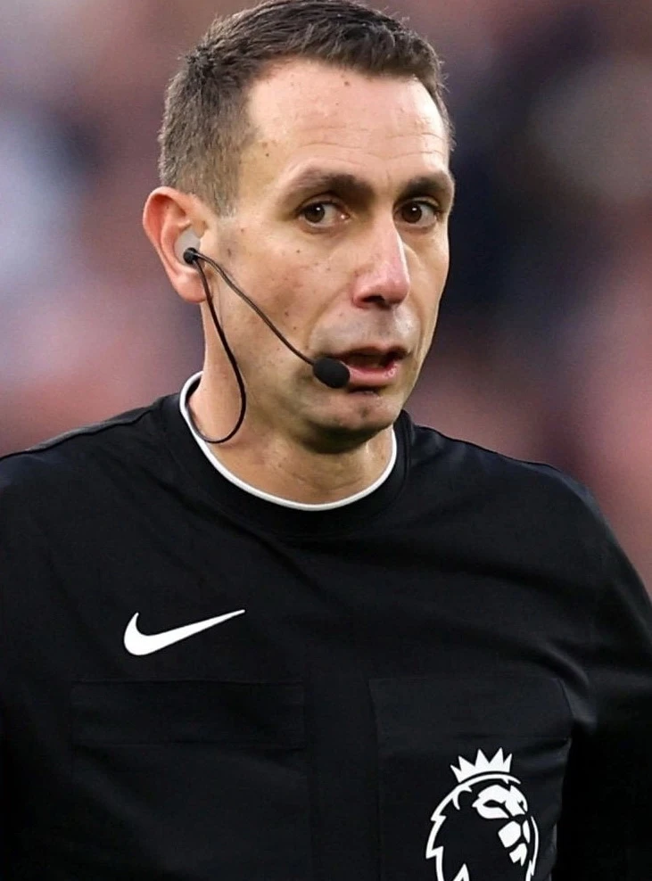 trọng-tài-fifa-cooper-1.jpg