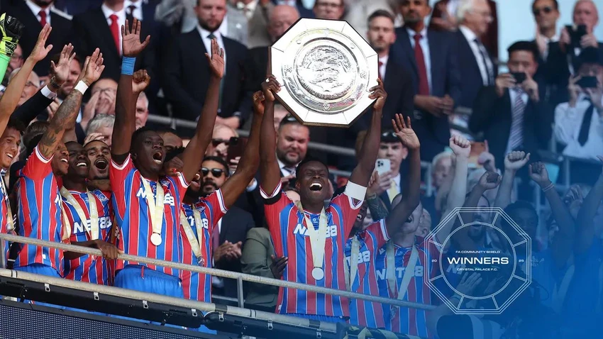 Crystal Palace vô địch siêu cúp Anh