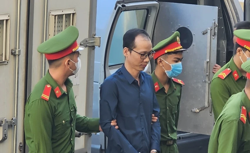 tham ô