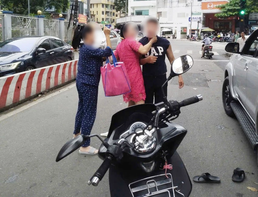 tài xế đánh người