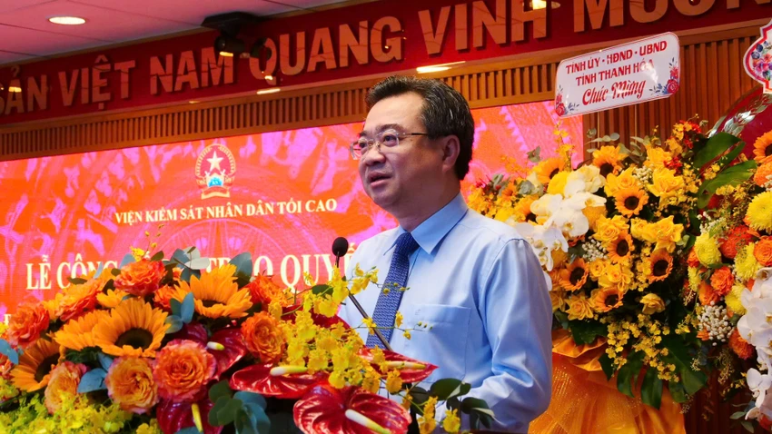 ong-le-van-dong-giu-chuc-vien-truong-vksnd-tp-hcm-2.jpg