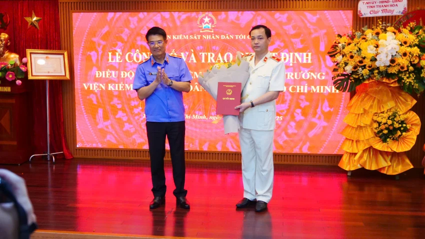 ong-le-van-dong-giu-chuc-vien-truong-vksnd-tp-hcm.jpg
