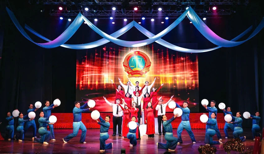 tand-hai-cap-tai-tp-hcm-to-chuc-hoi-dien-van-nghe-4.jpg