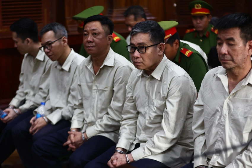 cuu-tong-giam-doc-cong-ty-trung-hau-68-khai-ten-hang-loat-xe-sang-mua-tu-tien-ban-cat-lau-3.jpg