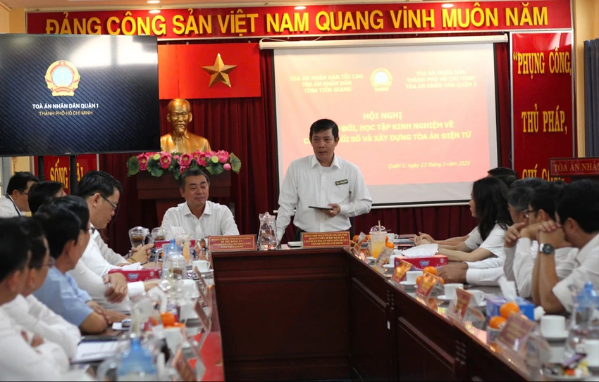 tand-quan-1-chuyen-doi-so-huong-den-nguoi-dan-5.jpg