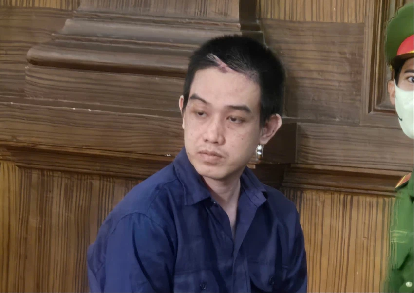tham-o-hon-4-ti-dong-tien-le-phi-dang-ky-xe-bi-cao-kieu-tran-kien-lanh-15-nam-tu.jpg