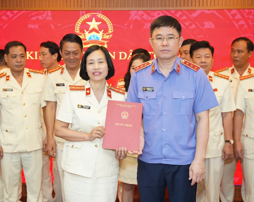 vien-truong-khu-vuc-6.jpg