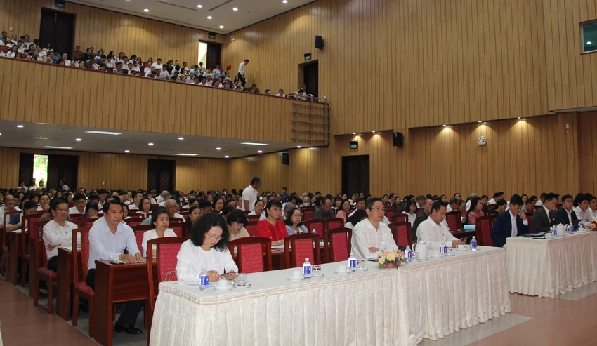 tand-hai-cap-tp-hcm-tap-huan-ung-dung-tri-tue-nhan-tao-ai-4.JPG