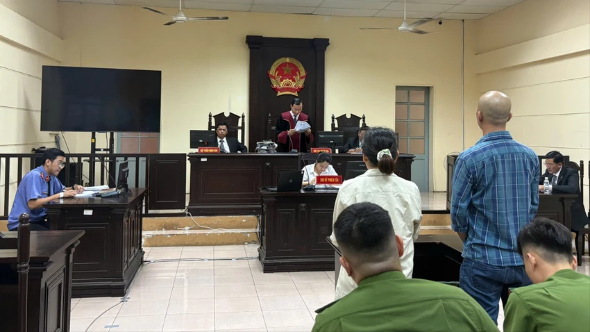 chứa mại dâm
