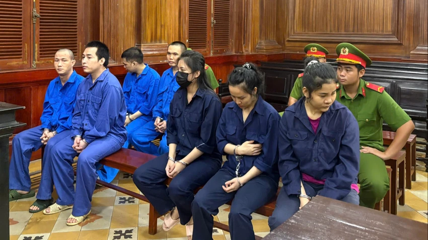nhom-bi-cao-gay-an-giet-nguoi-tu-viec-di-danh-ghen-lanh-an-tu-.jpg