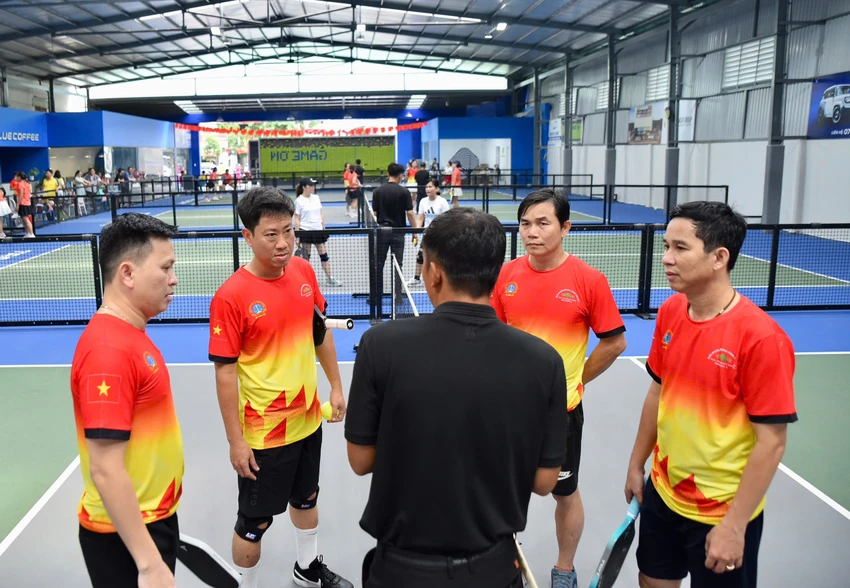 cum-thi-dua-so-1-tand-tp-hcm-to-chuc-giai-pickleball-mo-rong-4.jpg