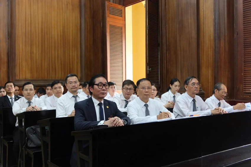 bi-cao-dinh-truong-chinh-hau-toa-voi-cao-buoc-thau-tom-dat-vang-huong-loi-970-ti-dong-4.jpg