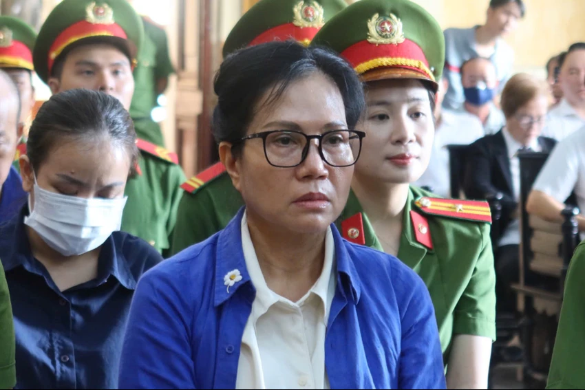 cuu-tong-giam-doc-sjc-le-thuy-hang-nhan-trach-nhiem-nguoi-dung-dau-mong-duoc-khoan-hong-4.jpg