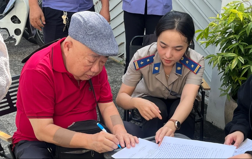vu-15-nam-di-kien-doi-nha-thang-kien-tiep-tuc-cho-nguoi-duoc-thi-hanh-an-van-chua-duoc-giao-nha-1.jpg
