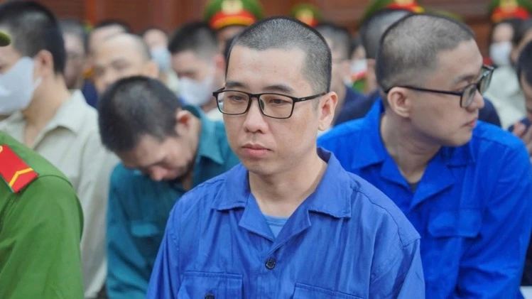 vu-duong-day-danh-bac-gan-88-000-ti-dong-3-anh-em-huynh-long-nhu-khang-cao.jpeg
