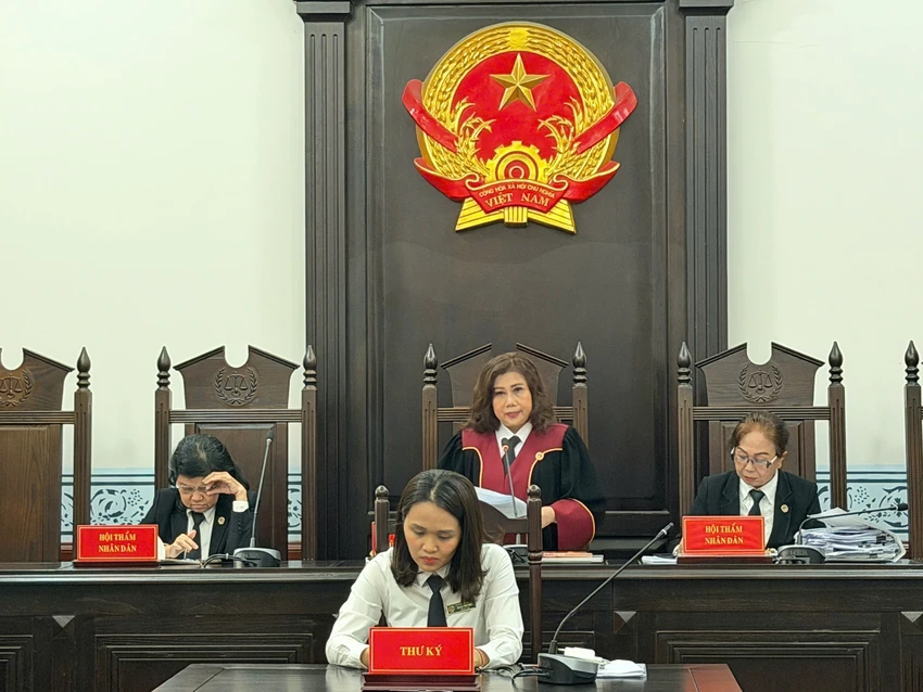 khong-co-ten-trong-di-chuc-me-co-dien-vien-duc-tien-van-huong-thua-ke-hon-2-ti-dong-1.jpg