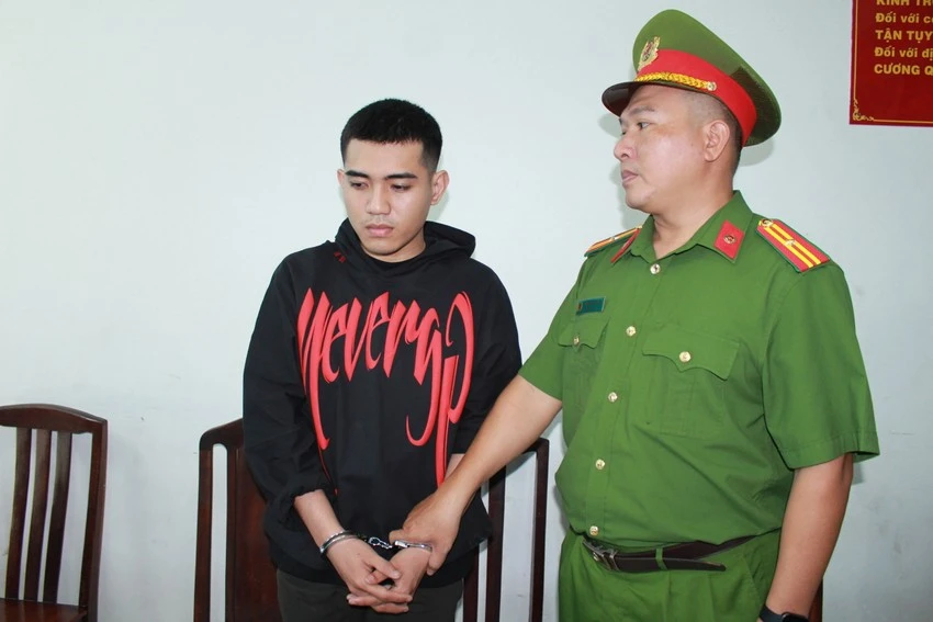Bị can Hồ Ngọc Tuấn. Ảnh: CA