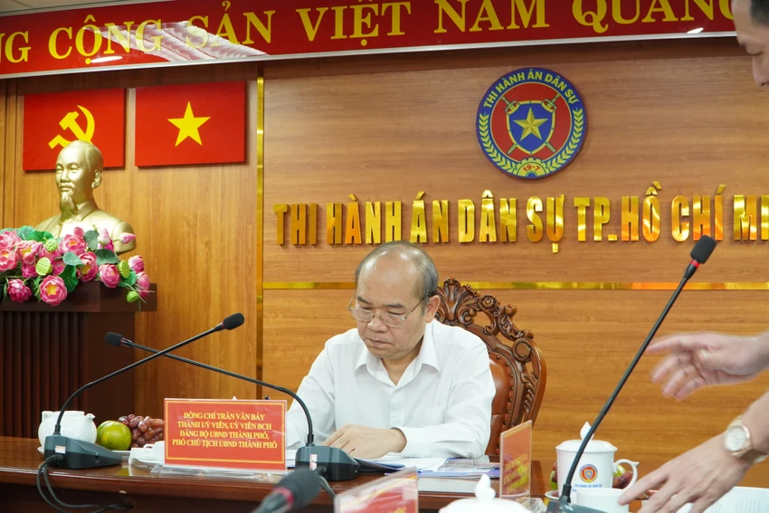 thads-tp-hcm-no-luc-trong-nam-ban-le-hoat-dong-theo-mo-hinh-moi-1.jpeg
