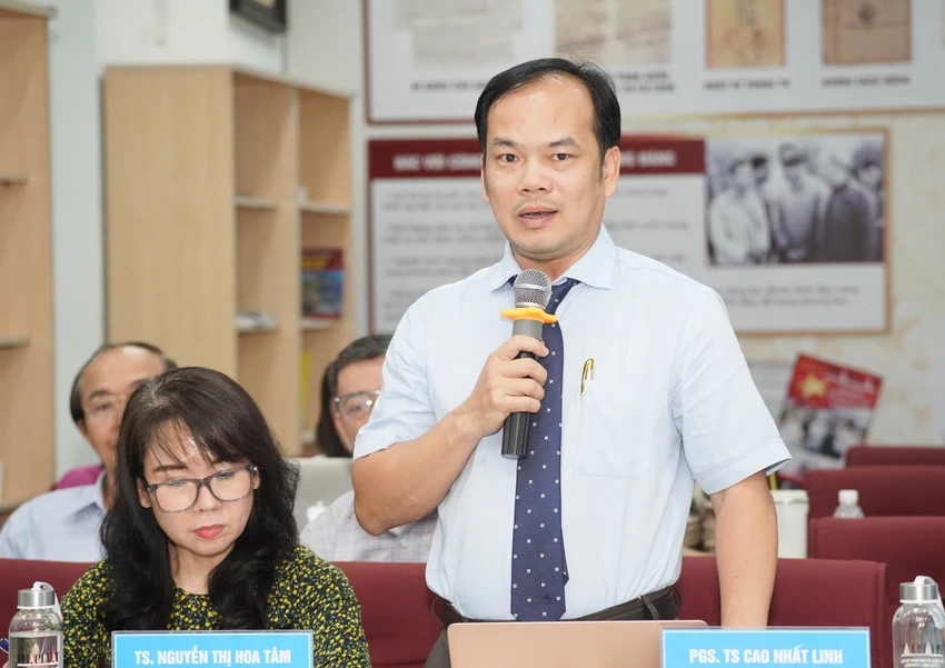 dao-tao-luat-chat-luong-sinh-vien-da-nganh-va-chuyen-nganh-da-giam-chenh-lech-3.jpg