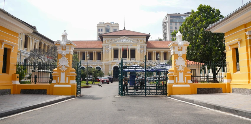 phuc-tham-vu-vay-ngan-hang-mua-biet-thu-vksnd-tp-hcm-de-nghi-huy-an-so-tham-.jpg