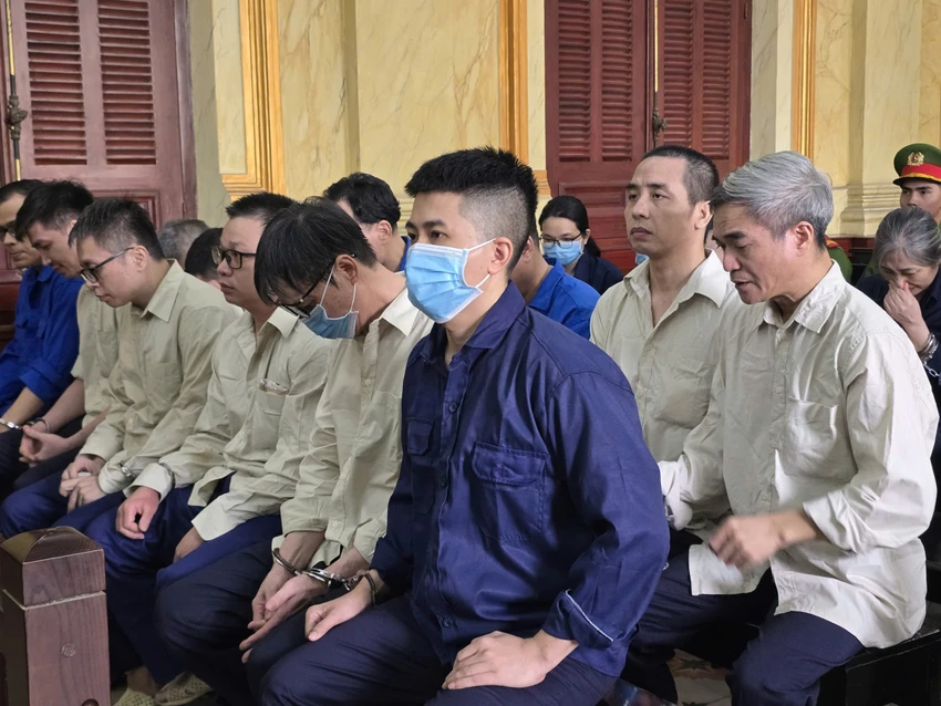 cuu-lanh-dao-chi-cuc-thu-y-vung-vi-thua-nhan-da-nhan-tien-nhung-chi-nghi-la-tien-cam-on-1.jpg