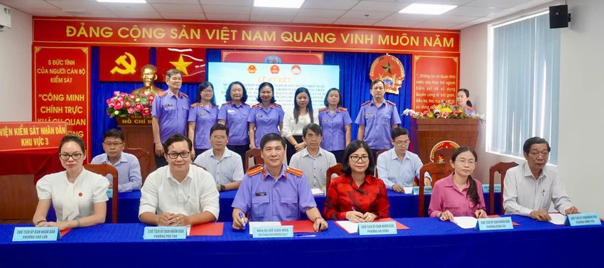 vksnd-khu-vuc-3-tp-hcm-ky-ket-quy-che-phoi-hop-thuc-hien-nghi-quyet-205-3.jpg