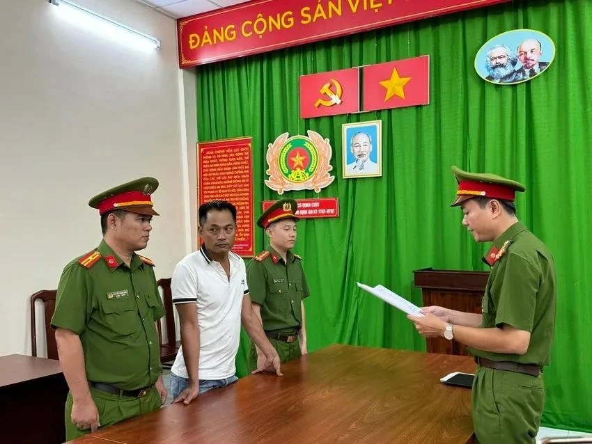 :394-bi-hai-bi-lua-mua-xe-gian-tai-he-thong-cua-hang-xe-may-tan-tien-can-luu-y-gi-.jpeg