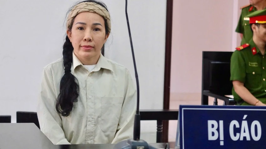sap-xet-xu-phuc-tham-youtuber-dinh-thi-lan-1.jpeg