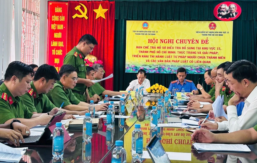 vksnd-khu-vuc-15-tp-hcm-to-chuc-chuyen-de-han-che-tra-ho-so-de-dieu-tra-bo-sung--3.jpg